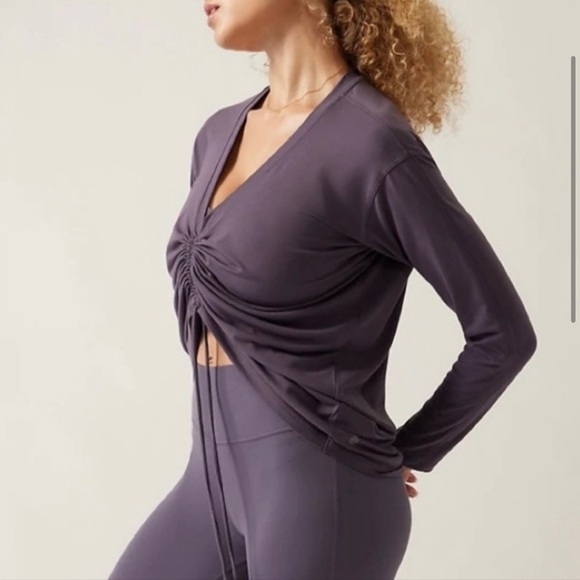 Athleta Crossover Ruched Top in Dusk - Picture 2 of 8